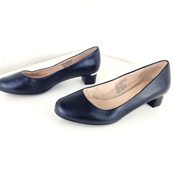 Rockport Shoes - Rockport Black Women Leather Pumps Size 7.5 Short Heel